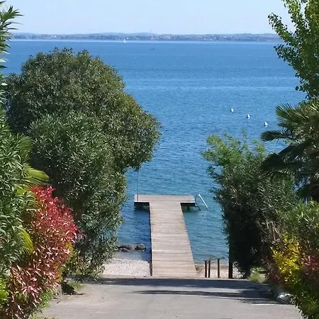 Delle Rose 2* Moniga del Garda